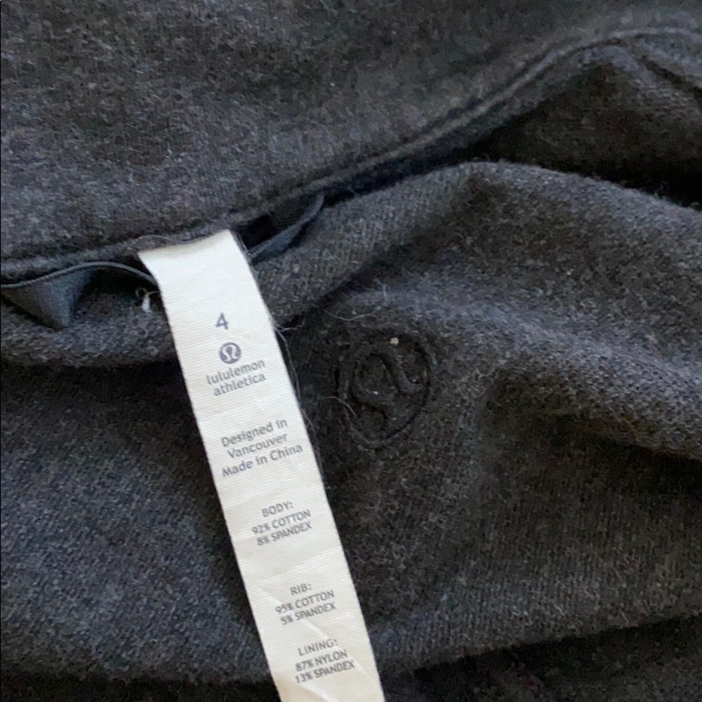 lululemon jacket - Picture 3 of 4